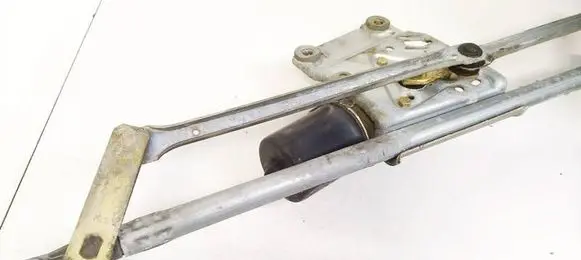 Peugeot 406 Front wiper linkage and motor