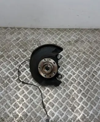 Nissan Qashqai Front wheel hub