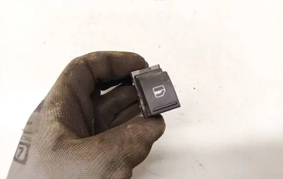 Volkswagen PASSAT B6 Electric window control switch 7L6959855B