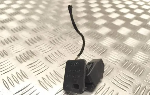 Audi A8 S8 D2 4D Sensor 4A0959905