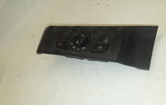 BMW 5 E60 E61 Light switch 6925252 692525202 3328020100