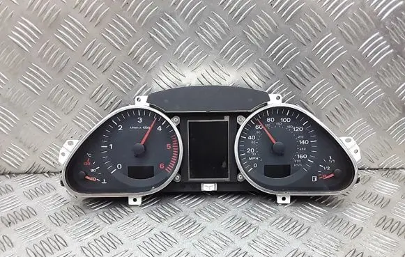 Audi Q7 4L Speedometer (instrument cluster) 503000737901