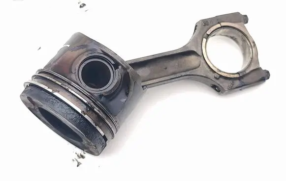 BMW X5 E70 Piston with connecting rod 