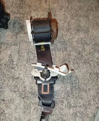Nissan Qashqai+2 Third row seat belt 89845EY10A 045822 502SG2C3AC