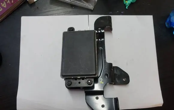 Hyundai Ioniq Distronic sensor radar 96400-G7000
