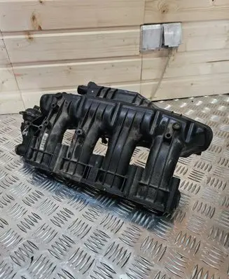 Audi A4 S4 B8 8K Intake manifold 06H135201E