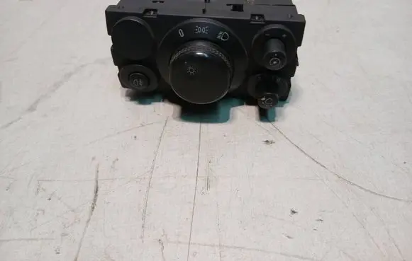 Opel Astra H Light switch 13198926 2945 04063035