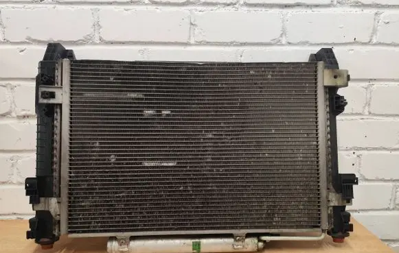 Mercedes-Benz B W245 Radiator set A1695002593 0130307009