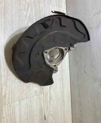 Audi Q3 F3 Front wheel bearing hub 5Q0407258A