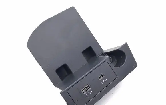 Nissan Qashqai J12 USB socket connector 726043001 8716A073