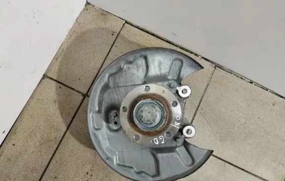 Peugeot 508 II Rear wheel hub