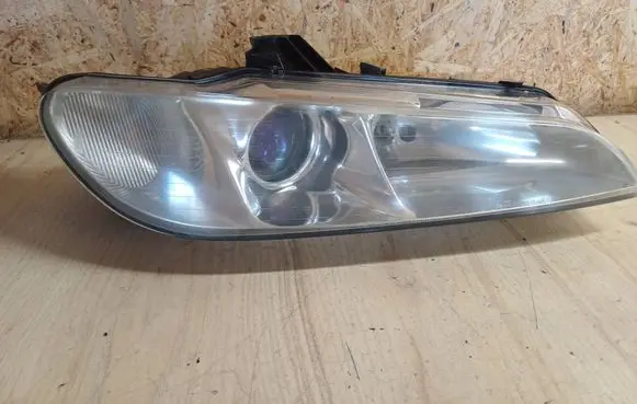 Peugeot 406 Headlight/headlamp 89100533