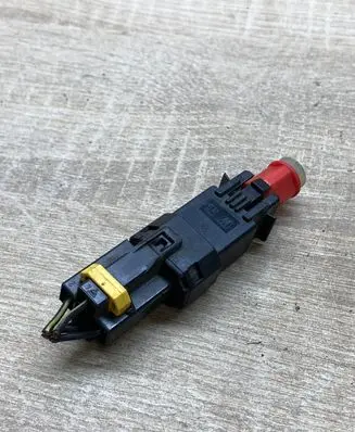 Opel Meriva A Brake pedal sensor switch 90460325