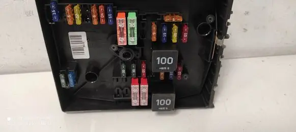 Fuse box set