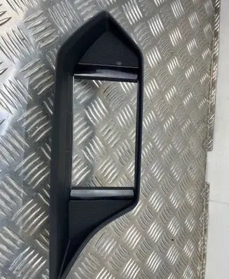 Mercedes-Benz E W212 Radio/GPS head unit trim a2126801436