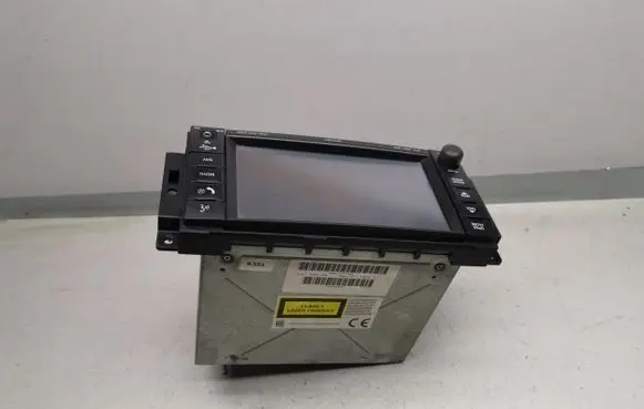 Chrysler Sebring (JS) Radio/CD/DVD/GPS head unit P05064403AI