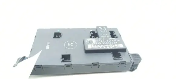 Mercedes-Benz C W203 Door control unit/module A2038201285
