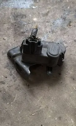 Volvo XC90 Intake manifold valve actuator/motor 30757452