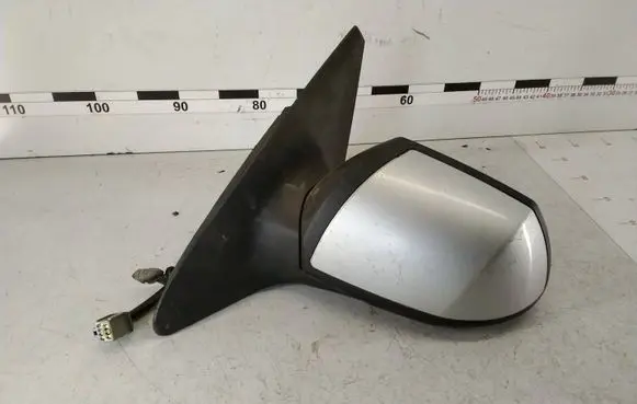 Ford Mondeo Mk III Front door electric wing mirror 014119
