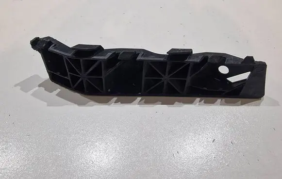 KIA Sportage Front bumper mounting bracket 86514F1000 86516F1000