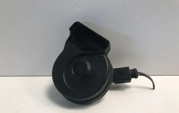 Volkswagen PASSAT B7 Horn signal A046522