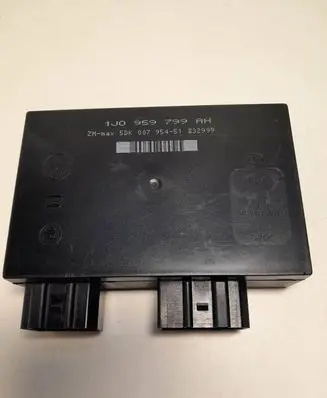 Volkswagen Golf IV Comfort/convenience module 1J0959799Q 5DK00795451