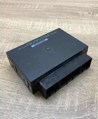 Volkswagen Transporter - Caravelle T5 Comfort/convenience module 6Q0959433E