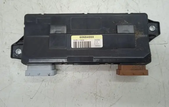 Alfa Romeo 159 Door central lock control unit/module 60684088