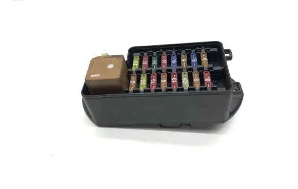 Jaguar XK8 - XKR Fuse module LJB2800AA LJA6703AA