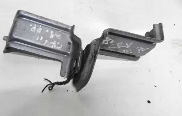 Honda Civic Fender mounting bracket N22A2
