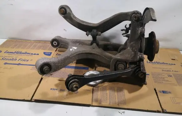 Audi A5 8T 8F Rear wheel hub spindle/knuckle 8K0505435AB