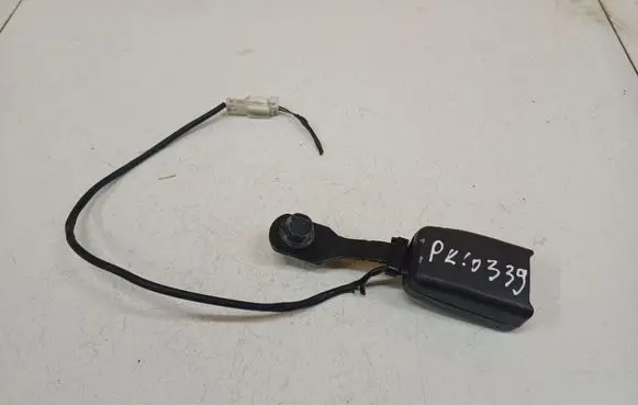 Chevrolet Aveo Front seatbelt buckle
