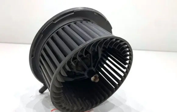 Volkswagen Touran I Heater fan/blower 1K1819015A