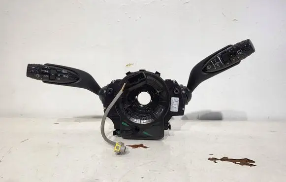 Hyundai Tucson IV NX4 Tailgate/trunk/boot open switch 93490AA210autoas