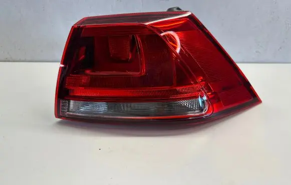 Volkswagen Golf VII Tailgate rear/tail lights 5g0945096M V09039006 699000902G006W