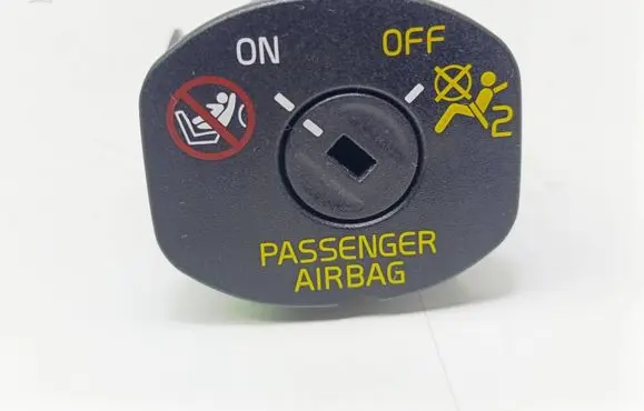 Volvo V60 Passenger airbag on/off switch 31318268