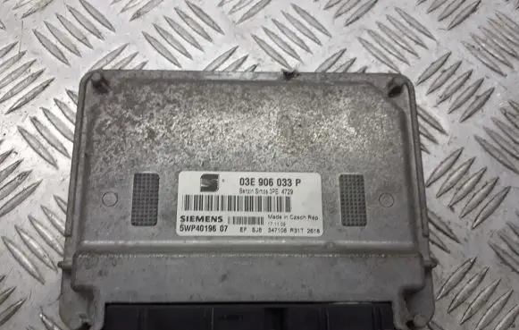 Seat Ibiza III (6L) Engine control unit/module ECU 03E906033P