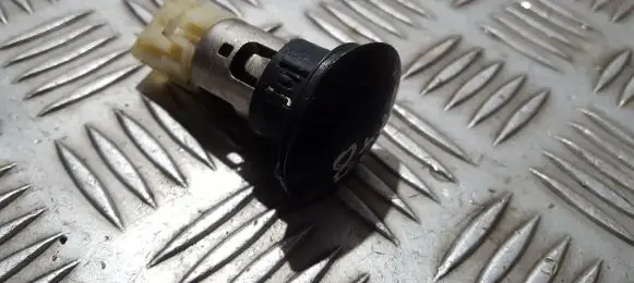 Peugeot 307 Cigarette lighter 