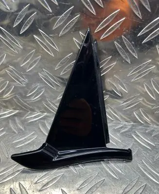 Citroen C4 II Picasso Front door glass trim molding 9677081180