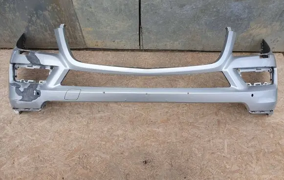 Mercedes-Benz GL X166 Front bumper A1668852725