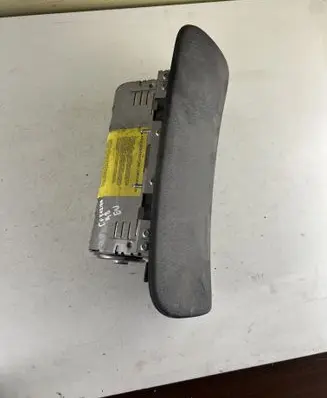 Mitsubishi Carisma Passenger airbag MR740649 570216501
