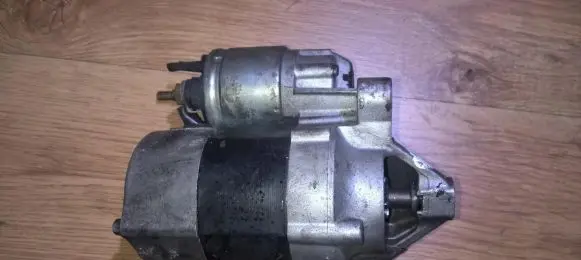 Renault Laguna I Starter motor