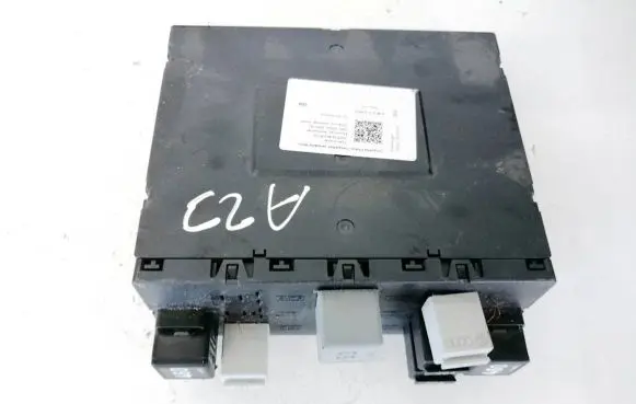 Volkswagen PASSAT B6 Fuse box set 3c0937049l