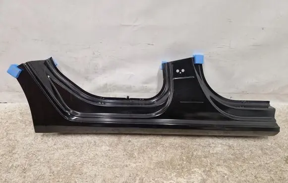Opel Astra L Sill