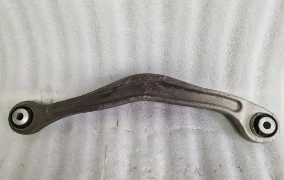 Mercedes-Benz S C217 Rear control arm 2213520005