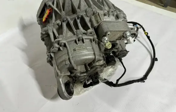Tesla Model Y Electric car motor 108569320F 111742800C 112096020G