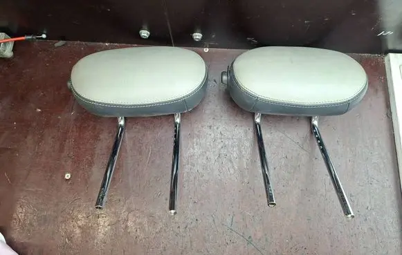 Mercedes-Benz CLK A209 C209 Rear seat headrest 