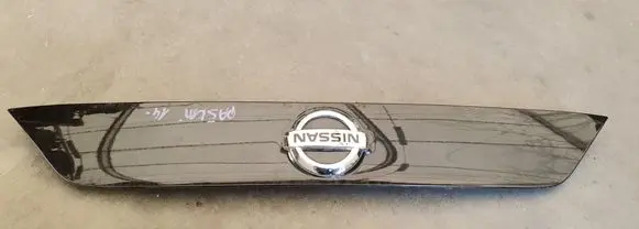 Nissan Qashqai Number plate light 908104ESXX