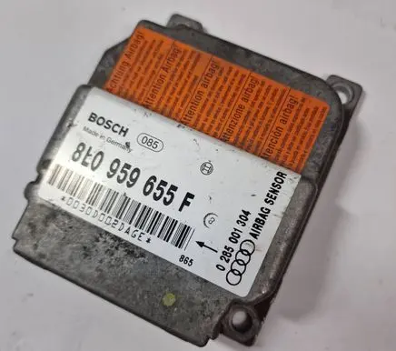 Audi A3 S3 8L Airbag control unit/module 8L0959655F 0030D002DAGE 0285001304