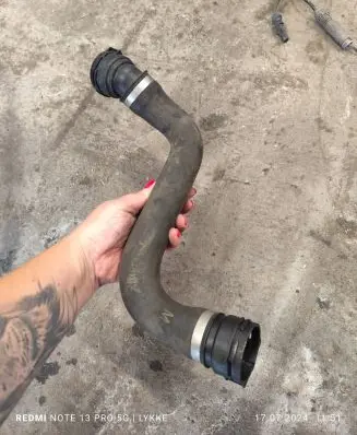 BMW 5 F10 F11 Engine coolant pipe/hose 7797258